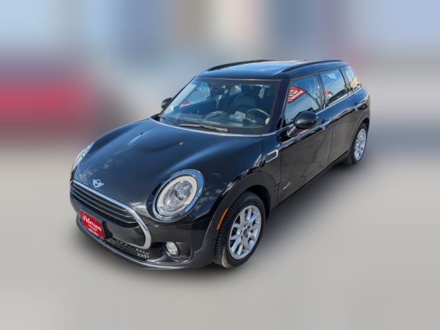 2017 MINI Cooper Clubman Base