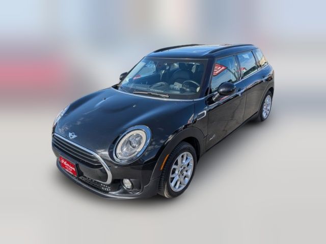 2017 MINI Cooper Clubman Base