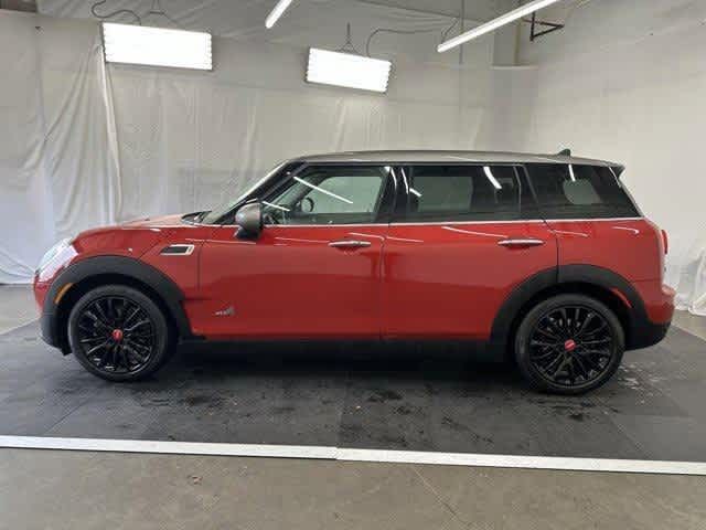 2017 MINI Cooper Clubman Base