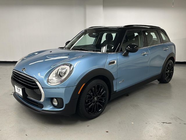 2017 MINI Cooper Clubman Base