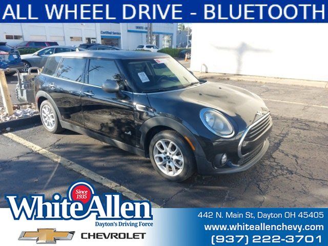 2017 MINI Cooper Clubman Base