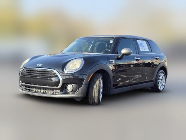 2017 MINI Cooper Clubman Base