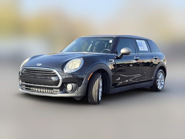 2017 MINI Cooper Clubman Base