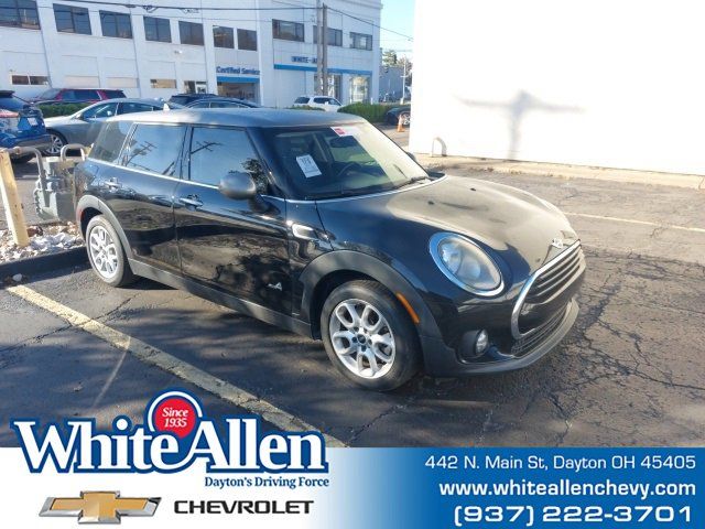 2017 MINI Cooper Clubman Base