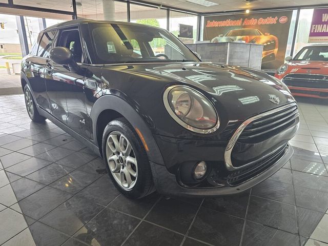 2017 MINI Cooper Clubman Base