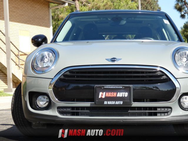 2017 MINI Cooper Clubman Base