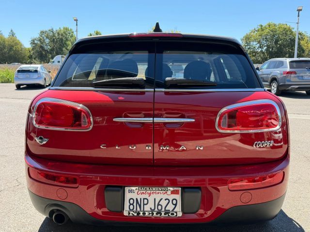 2017 MINI Cooper Clubman Base