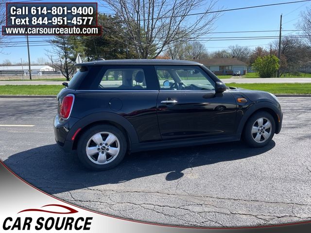 2017 MINI Cooper Hardtop Base
