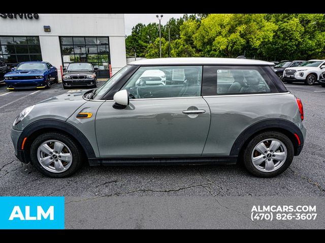 2017 MINI Cooper Hardtop Base