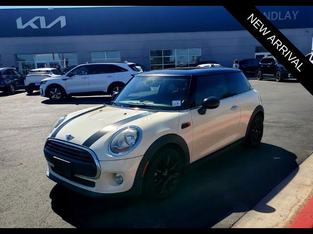 2017 MINI Cooper Hardtop Base