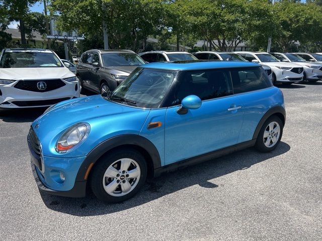 2017 MINI Cooper Hardtop Base