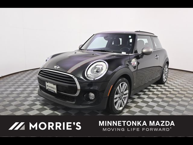 2017 MINI Cooper Hardtop Base