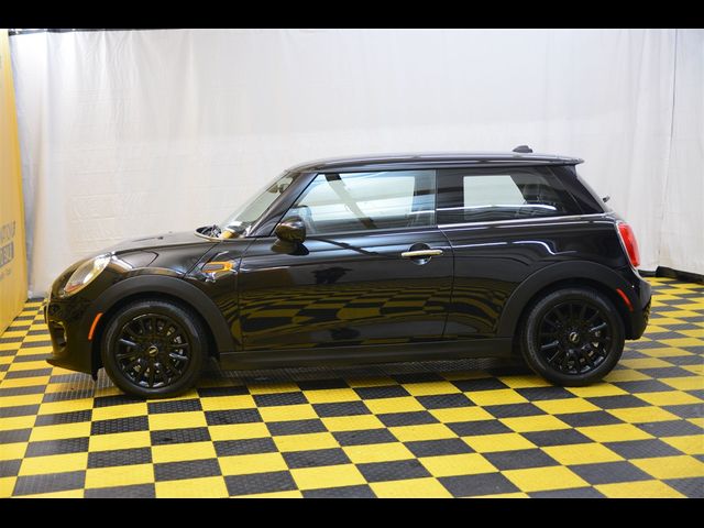 2017 MINI Cooper Hardtop Base