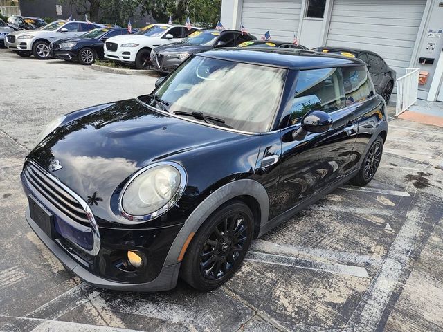 2017 MINI Cooper Hardtop Base