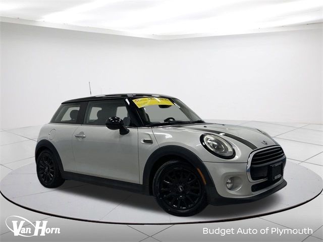 2017 MINI Cooper Hardtop Base