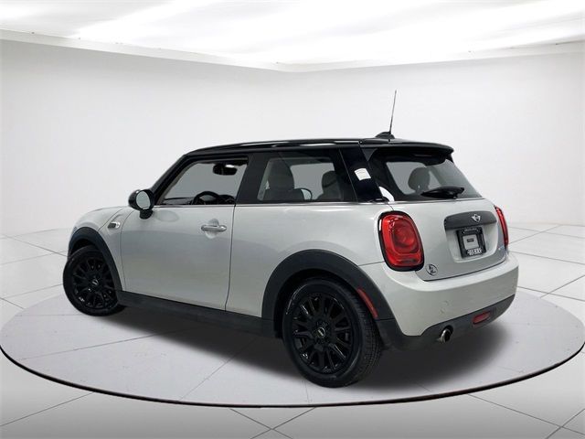 2017 MINI Cooper Hardtop Base