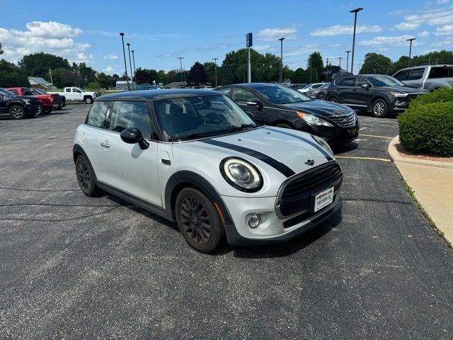 2017 MINI Cooper Hardtop Base