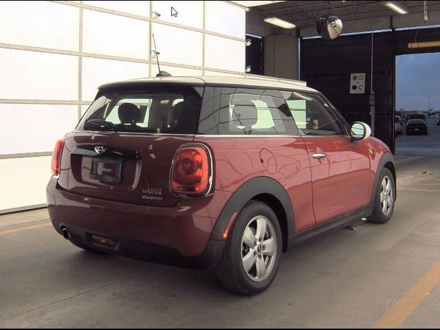 2017 MINI Cooper Hardtop Base