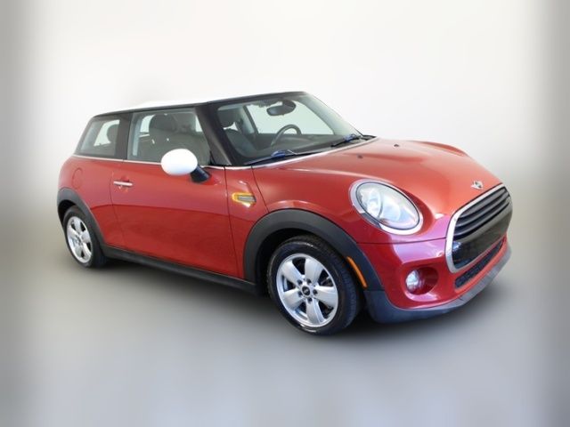 2017 MINI Cooper Hardtop Base