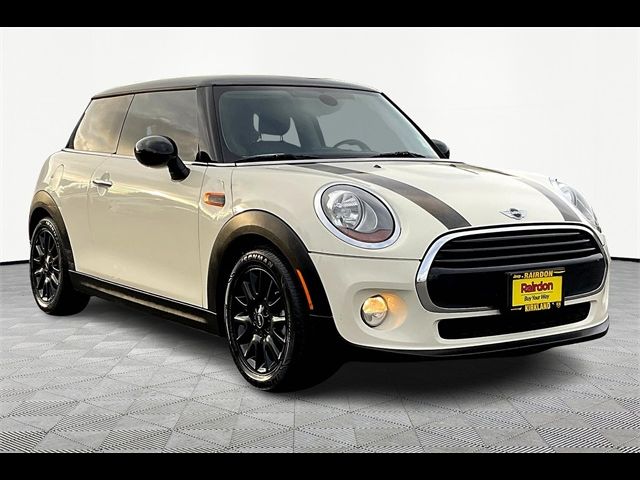 2017 MINI Cooper Hardtop Base