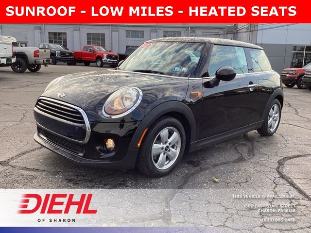 2017 MINI Cooper Hardtop Base