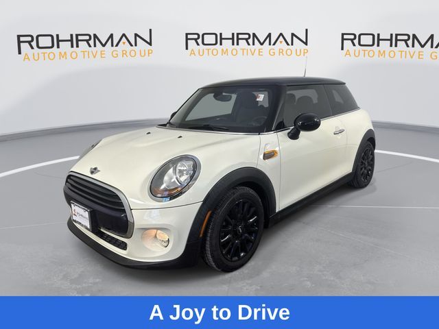 2017 MINI Cooper Hardtop Base