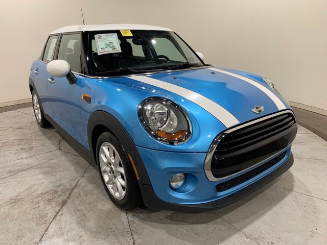 2017 MINI Cooper Hardtop Base