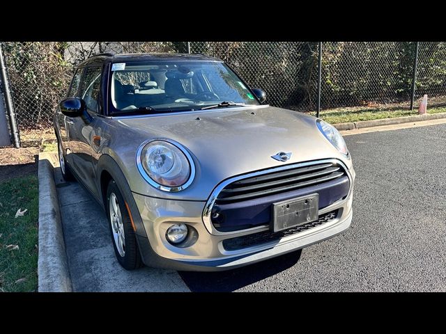 2017 MINI Cooper Hardtop Base