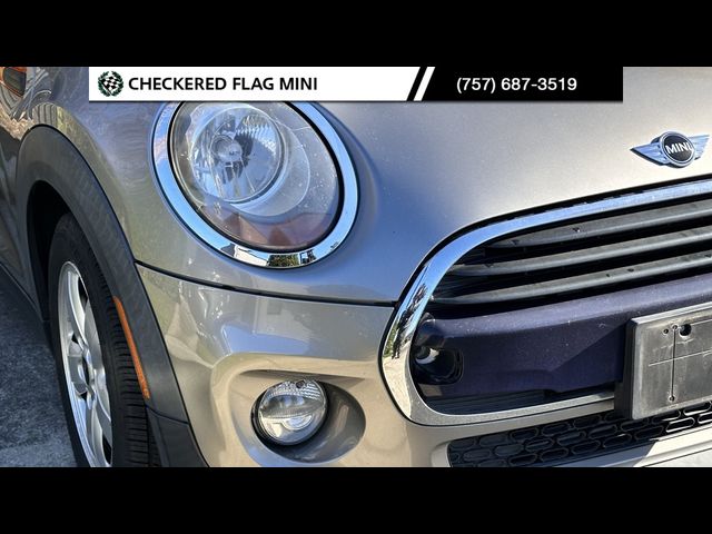 2017 MINI Cooper Hardtop Base