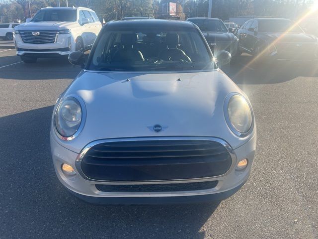 2017 MINI Cooper Hardtop Base