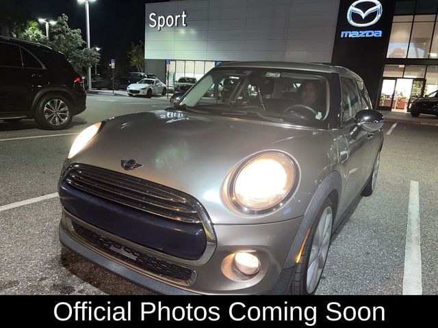 2017 MINI Cooper Hardtop Base