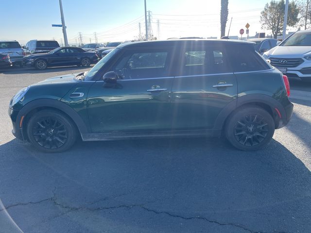 2017 MINI Cooper Hardtop Base