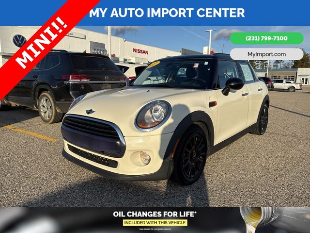 2017 MINI Cooper Hardtop Base