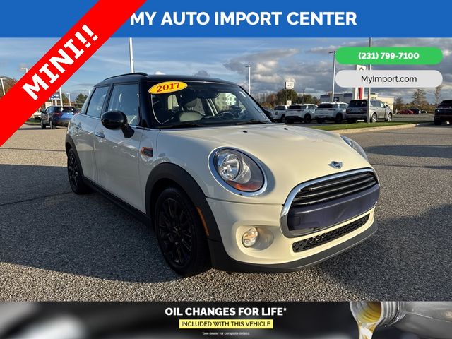 2017 MINI Cooper Hardtop Base