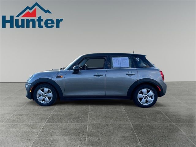 2017 MINI Cooper Hardtop Base