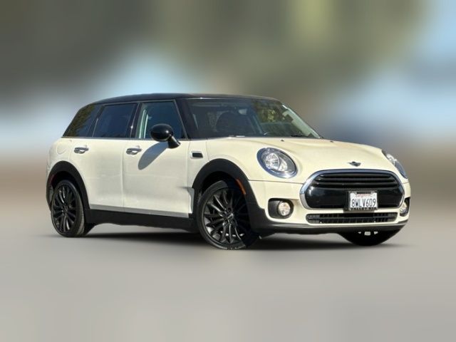 2017 MINI Cooper Clubman Base