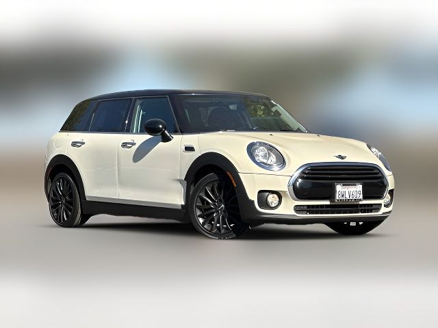 2017 MINI Cooper Clubman Base