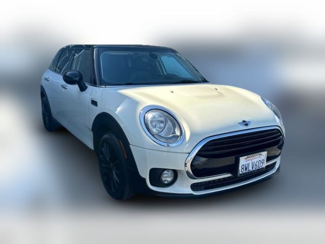 2017 MINI Cooper Clubman Base