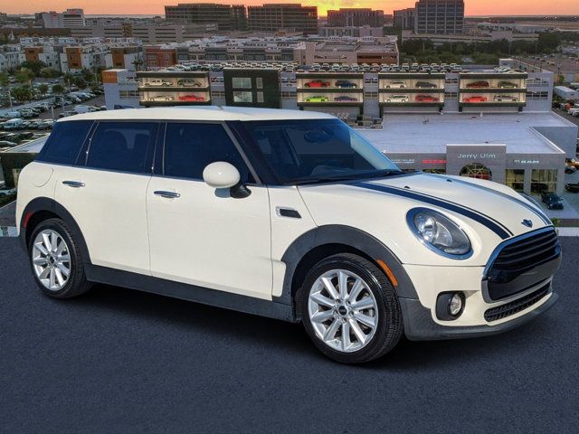 2017 MINI Cooper Clubman Base