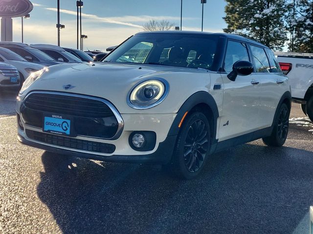 2017 MINI Cooper Clubman Base