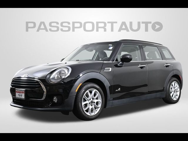 2017 MINI Cooper Clubman Base