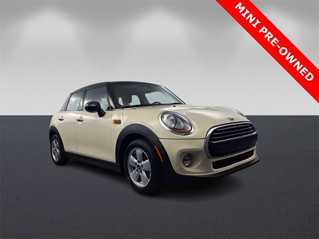 2017 MINI Cooper Hardtop Base