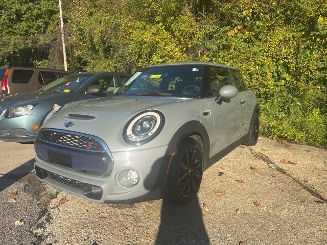 2017 MINI Cooper Hardtop S