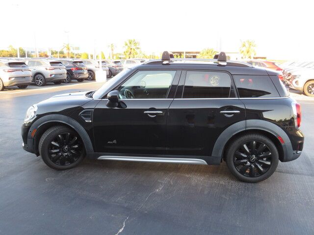 2017 MINI Cooper Countryman Base