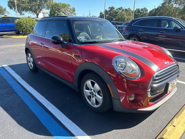 2017 MINI Cooper Hardtop Base