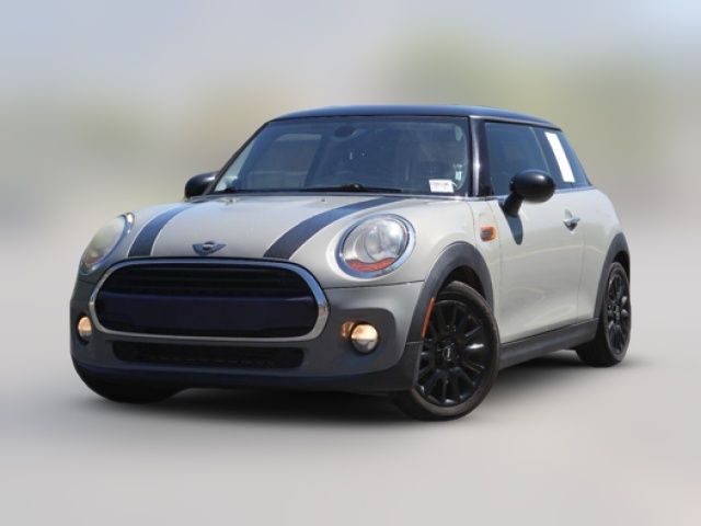 2017 MINI Cooper Hardtop Base