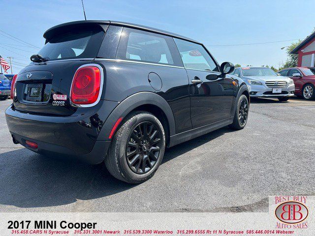 2017 MINI Cooper Hardtop Base