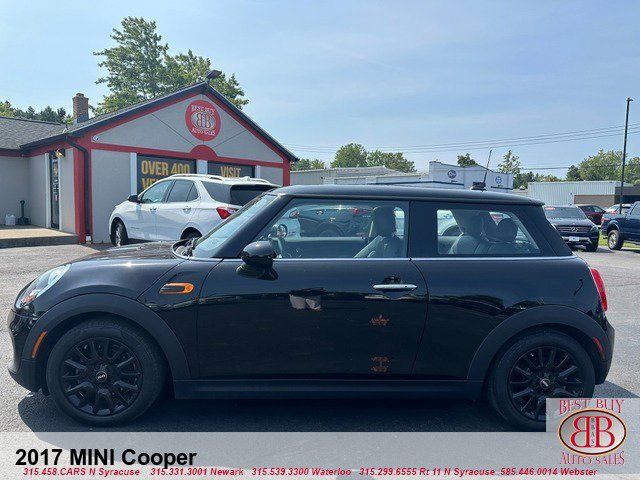 2017 MINI Cooper Hardtop Base