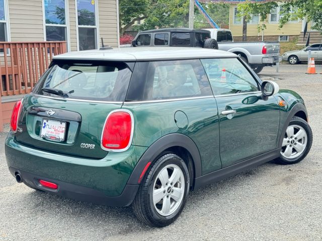 2017 MINI Cooper Hardtop Base