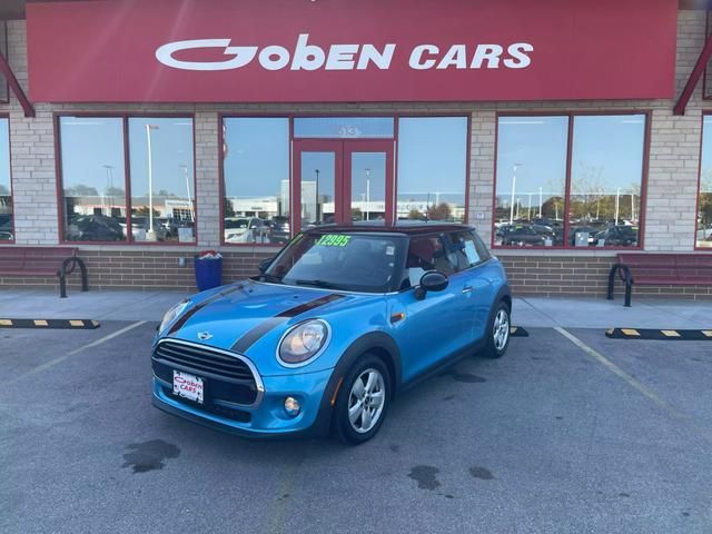 2017 MINI Cooper Hardtop Base